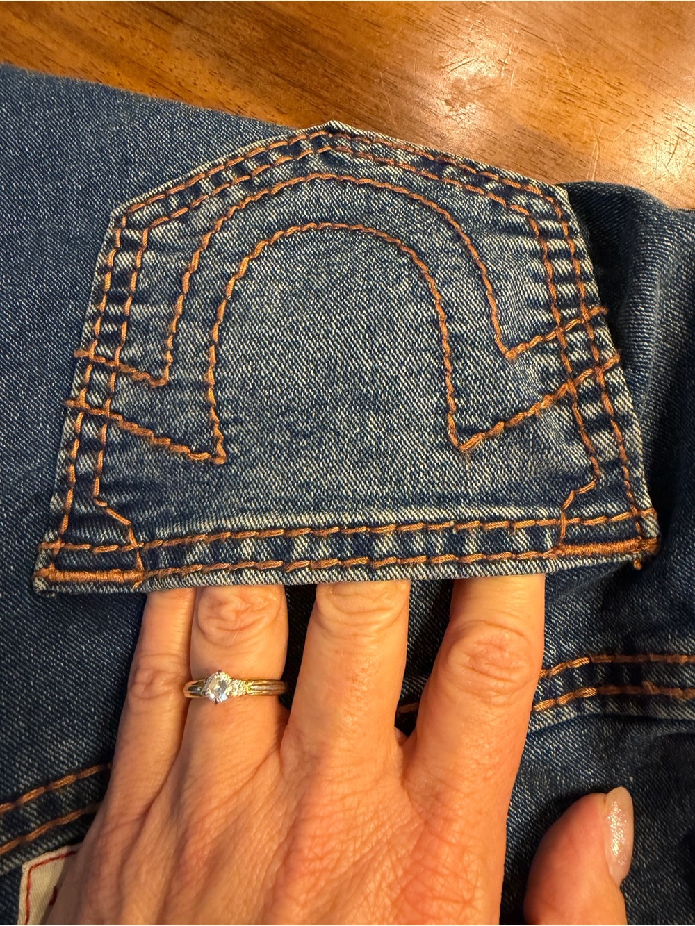 NWT True Religion Becca Big T Mid-Rise Bootcut Jeans Sz 25 Retail $204 - Picture 14 of 15